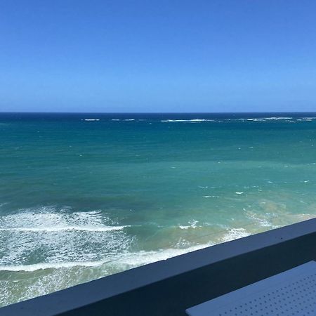 Kasa Blue Ocean - 2 Bed 2 Bath For 4 Ocean View Balcony Beachfront Condo Pool San Juan Eksteriør billede