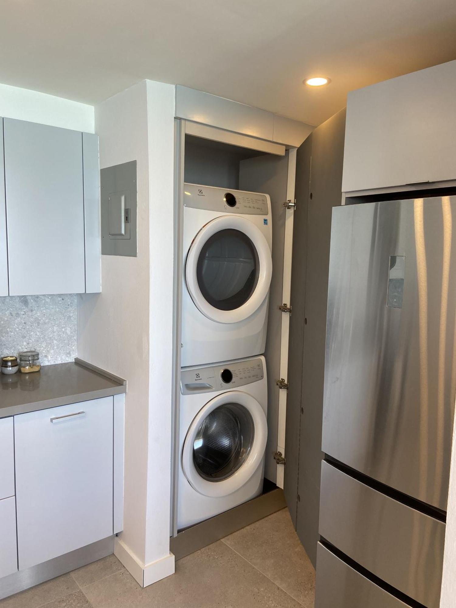 Kasa Blue Ocean - 2 Bed 2 Bath For 4 Ocean View Balcony Beachfront Condo Pool San Juan Eksteriør billede